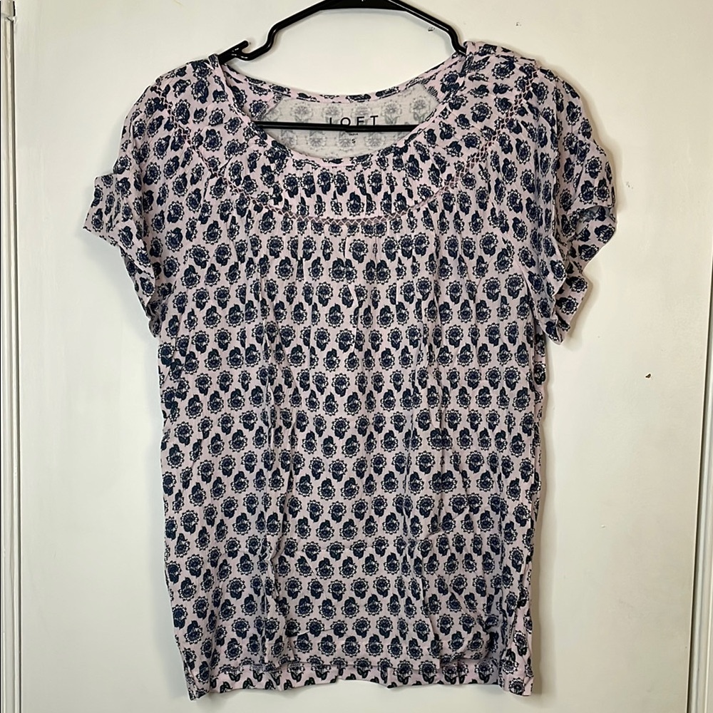 LOFT Black and White Ribbed Short Sleeve Blouse